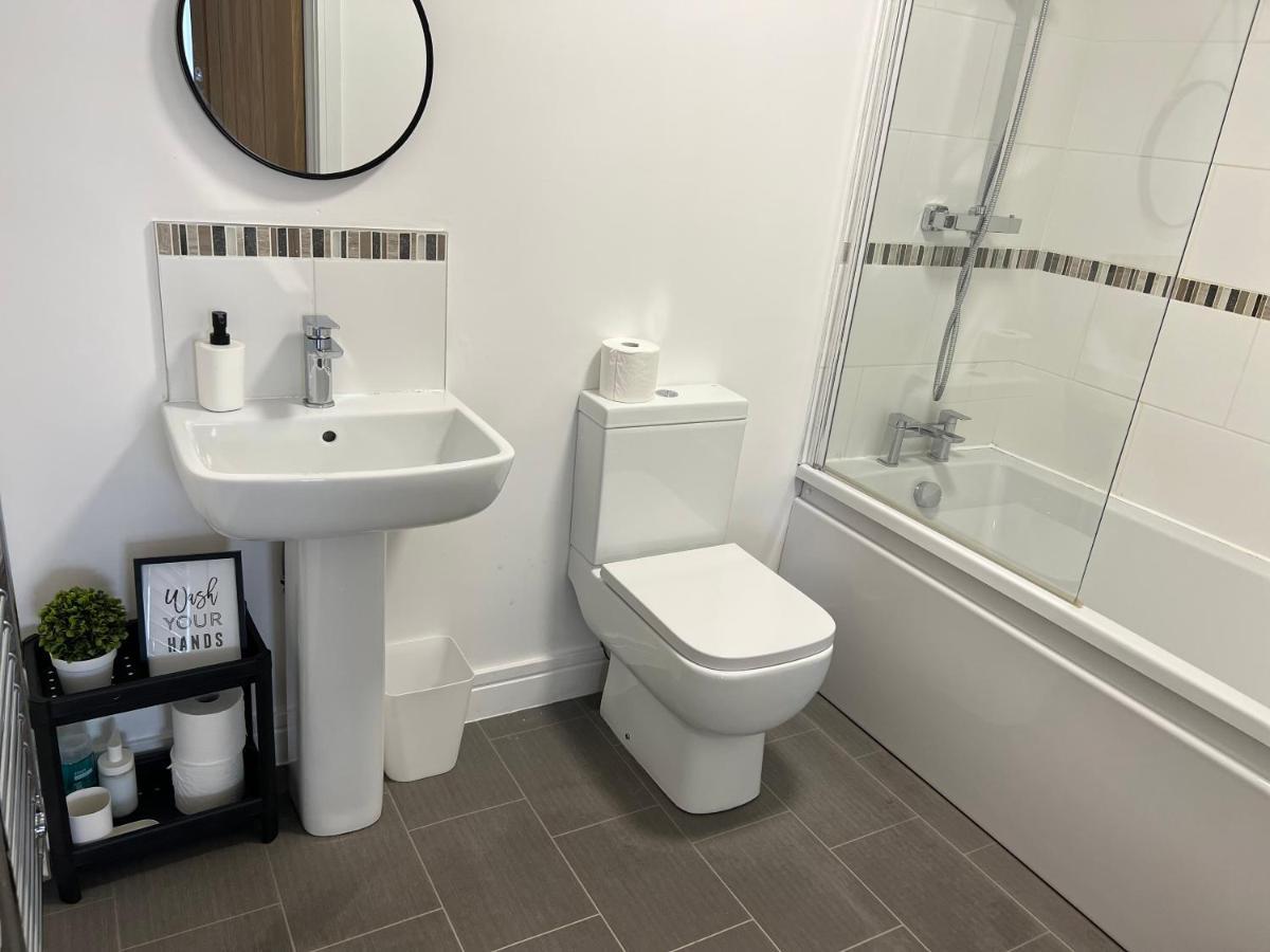 Fab 2Bedroom Apartment- Free Parking, 5Mins From City Centre, Portland Rd Ne2 1Dj นิวคาสเซิล อะพอน ไทน์ ภายนอก รูปภาพ
