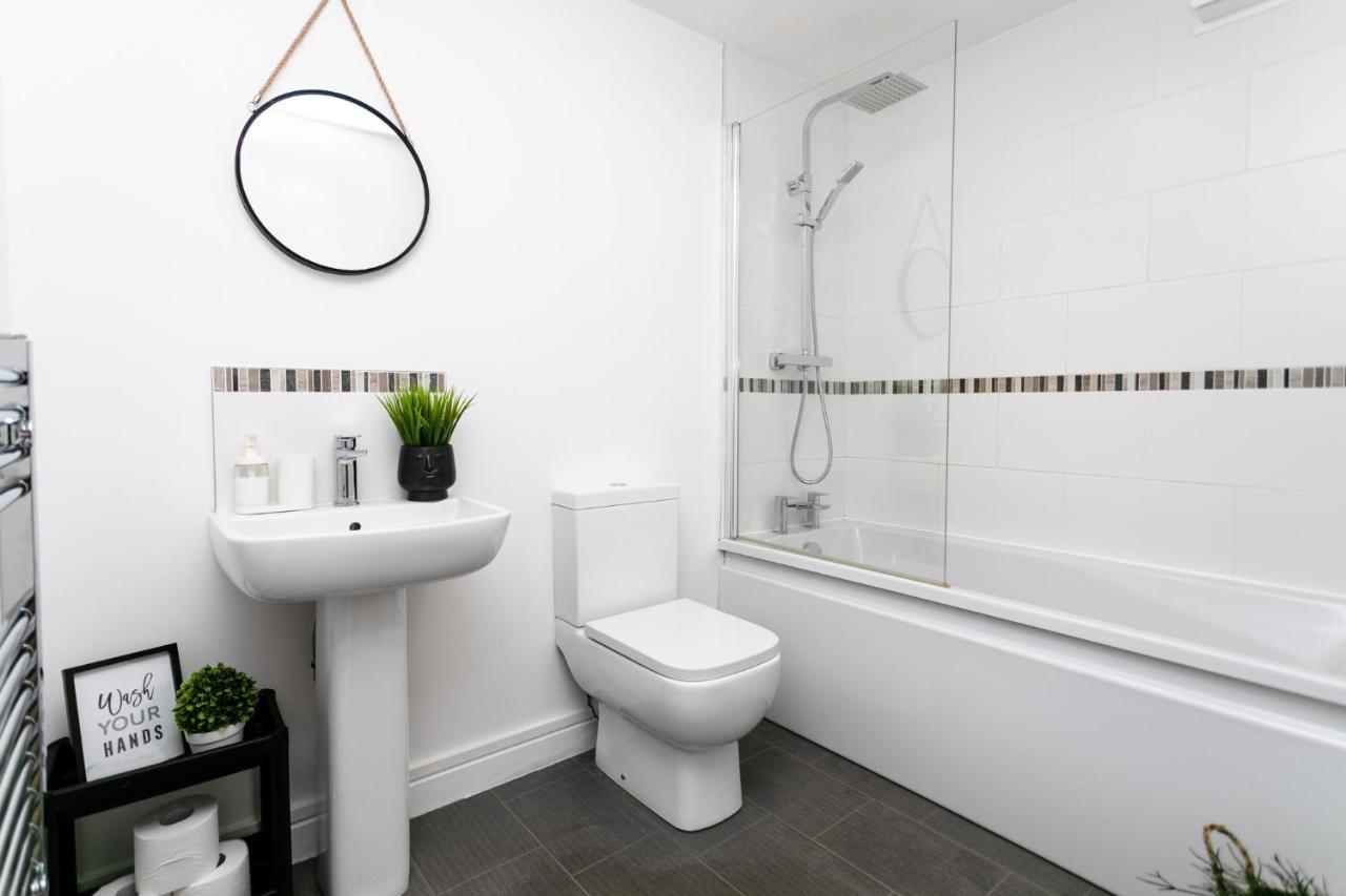 Fab 2Bedroom Apartment- Free Parking, 5Mins From City Centre, Portland Rd Ne2 1Dj นิวคาสเซิล อะพอน ไทน์ ภายนอก รูปภาพ